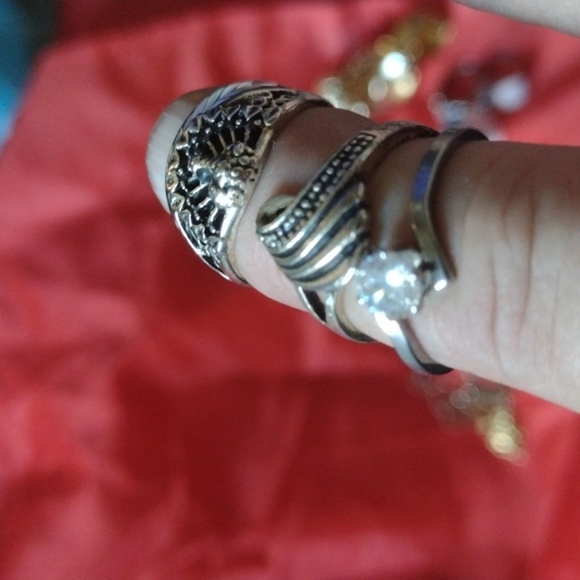 Ring and Necklace Lot - Picture 4 of 4